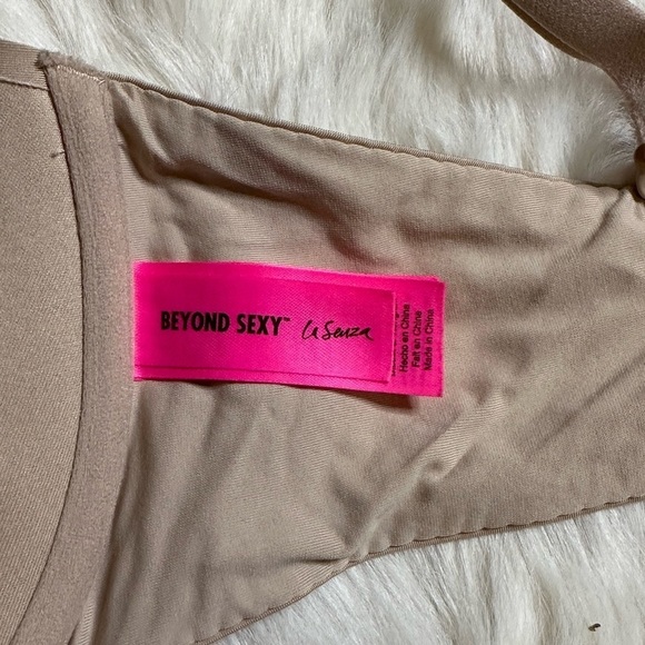 La Senza Beyond Sexy Bra 34DD - Picture 3 of 4